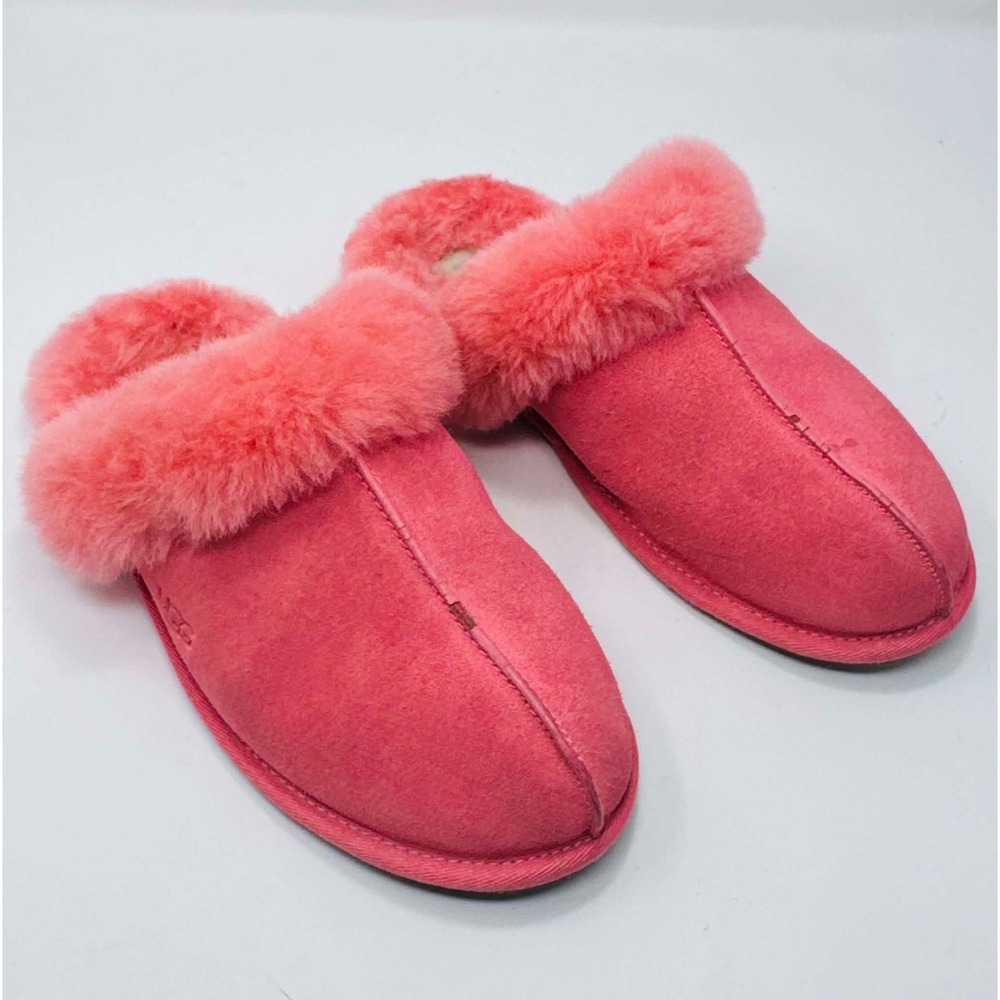 UGG Scuffette II Slippers Womens Sz 9 Pink Suede Sheepskin Fur Cuff Mule Comfort